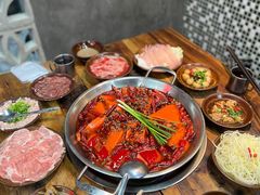 -老街·稳拈老火锅(海椒市店)