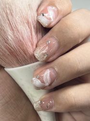 -尤米一站式美甲美睫
