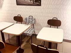 -麦当劳(水坑尾街店)