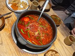 -贵厨酸汤牛肉(花果园国际中心店)