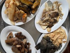 冰鲜见手青-太婆天府山珍酒楼(亚运村店)
