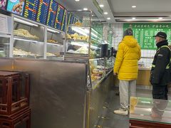 -聚德华天护国寺小吃(甜水园店)