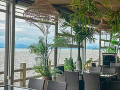 -鹰龙海畔度假酒店(咸祥店)