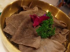 手撕毛肚-同心如意传统铜火锅