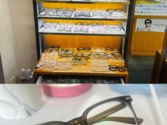 -优医视平价眼镜蔡司依视路折扣工厂店(十里堡店)