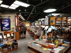 -西西弗书店&矢量咖啡(凯德晶萃广场店)