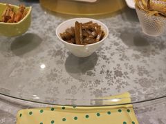 -莲餐厅·湖北菜·潜江小龙虾店(愚园路店)
