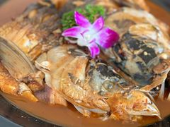 -阿三鱼头泡饼·家常菜