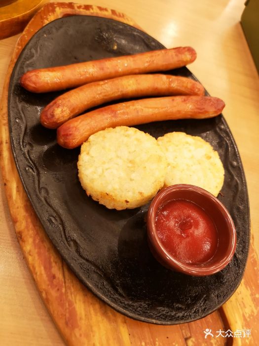 萨莉亚(崇文门店)特制果熏香辣烤肠图片 - 第112张