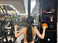 -简·无界健身工作室·运动康复·体态(石厦店)