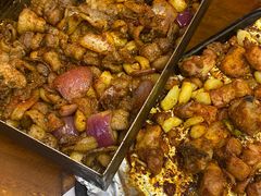 -老东镇啤酒屋海鲜加工·蒸汽海鲜·海鲜烧烤(台东店)