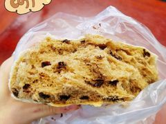 白色恋人面包-野上麦田(中贸广场店)