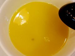 花胶鸡汤-鲜入围煮花胶鸡海鲜火锅