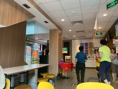 -麦当劳(沙河店)