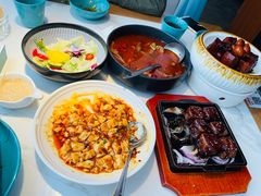 -荷塘秋月·本帮江浙菜(国权路店)