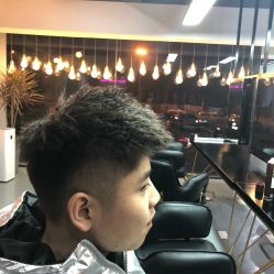 -Moyue HAIR SALON