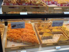 -华荣西饼屋(金禧店)