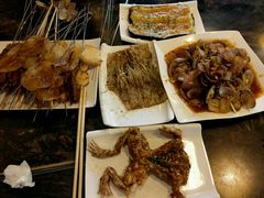 -郑贵初烧烤·烤凤爪的发明者(王家湾店)