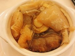 足料佛跳墙-阿一鲍鱼海鲜酒家(苏丹依斯迈路店)