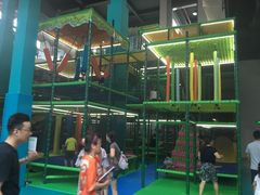 -蒙特利亲子乐园