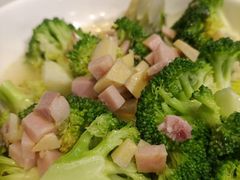 -哇蛙牛功夫面渝都料理(龙阳广场店)