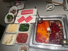 -海底捞火锅(银泰中心店)