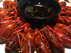 -巴厘龙虾·榜首油焖大虾(音乐学院·沿江酒馆店)