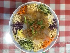东北拉皮-老三骨头馆(白桦东路店)