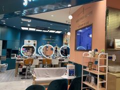 -海马体照相馆(南京虹悦城店)