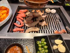 -臻牛烤肉