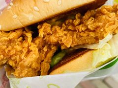 -肯德基(岱宗店)