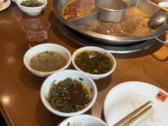 -佬土鹅肠火锅(中建大观店)