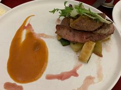 香煎菲力牛排配黑椒汁-红房子西菜馆(淮海中路店)