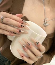 -斯馨·健康美甲美睫