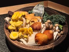 -三出山火锅(万象天地店)