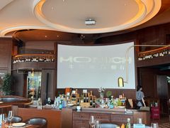 -MONICH牛排融合餐厅(和义大道购物中心店)