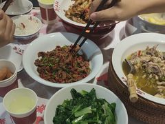 香菜牛肉-西江红·株洲本地菜(滨江南路店)