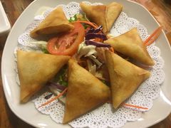 -J Daeng Seafood