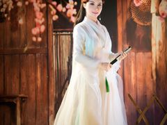 -九月鹰飞汉服摄影工作室