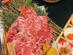 -山川小町·极番烧肉(新地假日广场店)