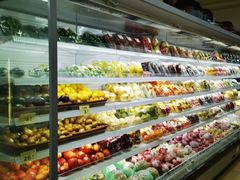 -新苗超市(科英布拉街店)