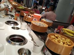 -龍歌自助小火锅(市南金茂湾店)