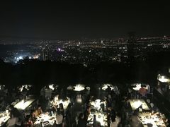 -草山夜未眠景观餐厅