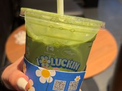 -瑞幸咖啡(皇岗村广场中庭店)