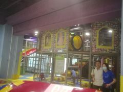 -天空之城欢乐嘉年华苏州店(环球188广场店)