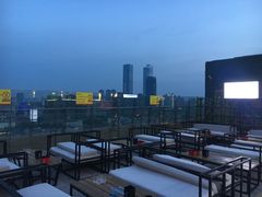 -杜尚rooftop露台酒吧