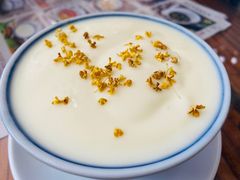 桂花凤凰奶-周大娘牛乳(旧寨古村总店)