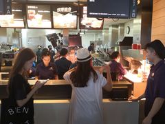 -麦当劳(高铁南站店)