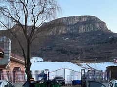 -济南卧虎山滑雪场
