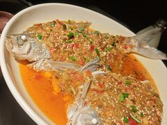 -老宅藕香·湖北菜·非遗藕汤·武昌鱼(黄鹤楼景观店)